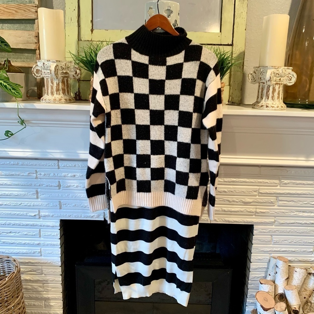 Standard by General Idea Striped Checkered Mock Neck Midi Sweater Dress M/L